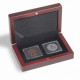 Sarkankoka monētu kastīte VOLTERRA (divām QUADRUM kapsulām)